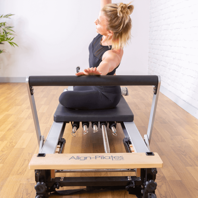 Align Pilates C8 Pro Reformer Machine PAPREFORMERC2RC/PAP-C8SLEGS