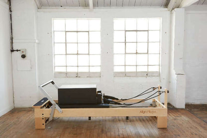 Align Pilates M8-Pro Maple Wood Reformer Machine With Pro Sitting Box PAP-REFORMERM8B