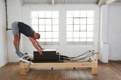 Align Pilates M8-Pro Maple Wood Reformer Machine With Pro Sitting Box PAP-REFORMERM8B