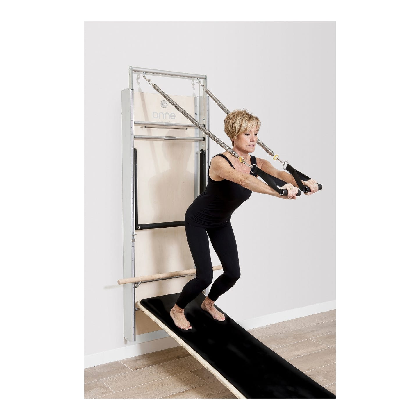 Elina Pilates Wall Board ONNE