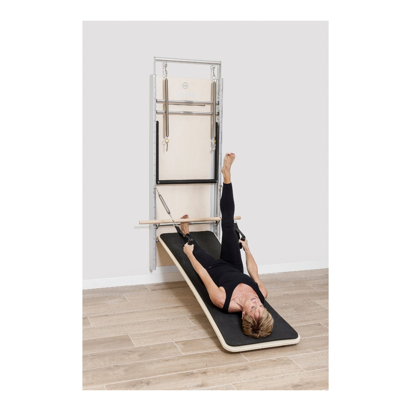 Elina Pilates Wall Board ONNE